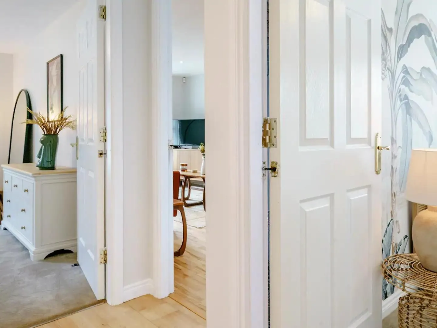 Apartment Pass The Keys Luxury Retreat Cafes And Shopping Queens Uni Belfast United Kingdom